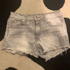 American Eagle Size 8 Grey Jean shorts